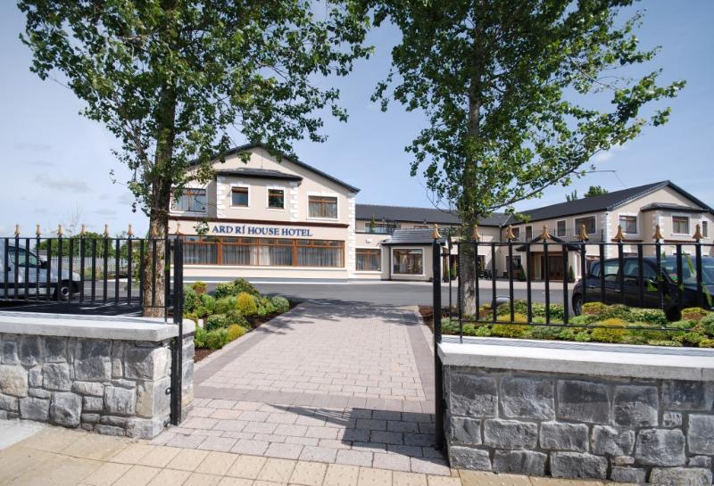 Ard Ri House Hotel Tuam Luaran gambar